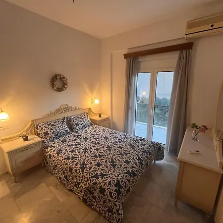 Holiday home Achilleas Deluxe αpartment -pet Friendly-parking-mountain View Kotsiana