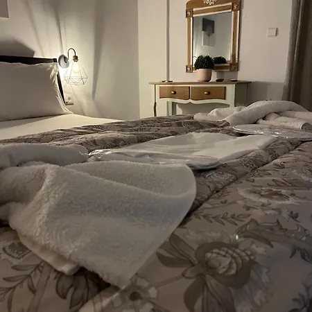 Achilleas Deluxe αpartment -pet Friendly-parking-mountain View