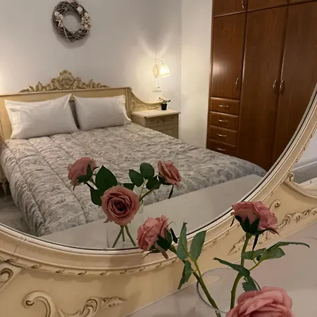 Holiday home Achilleas Deluxe αpartment -pet Friendly-parking-mountain View *