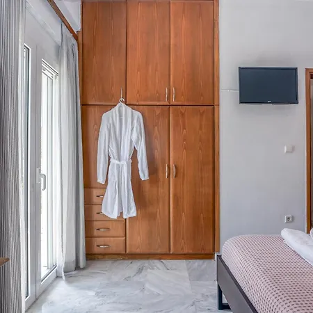 Achilleas Deluxe αpartment -pet Friendly-parking-mountain View Holiday home