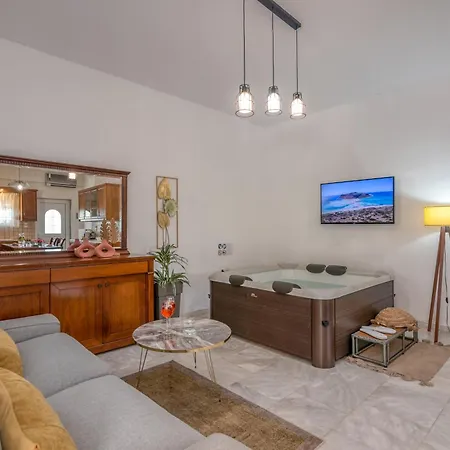 Holiday home Achilleas Deluxe αpartment -pet Friendly-parking-mountain View