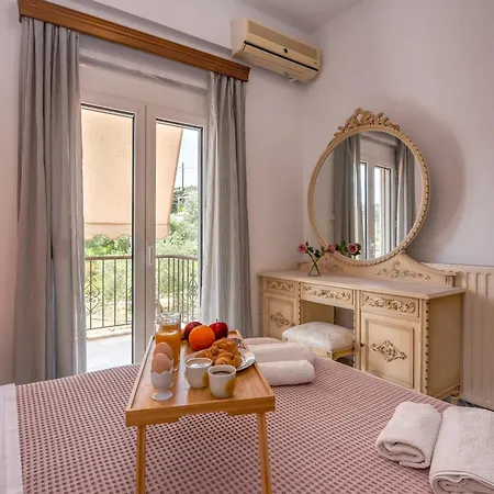Holiday home Achilleas Deluxe αpartment -pet Friendly-parking-mountain View